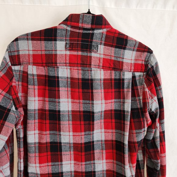 DULUTH Red Gray Plaid Free Swingin' Flannel Trim Fit Shirt Size S LIKE NEW! - Picture 5 of 16